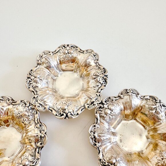 REED & BARTON STERLING SILVER FRANCIS 1 X569 SET OF 4 NUT DISH 3.5" - Picture 7 of 11